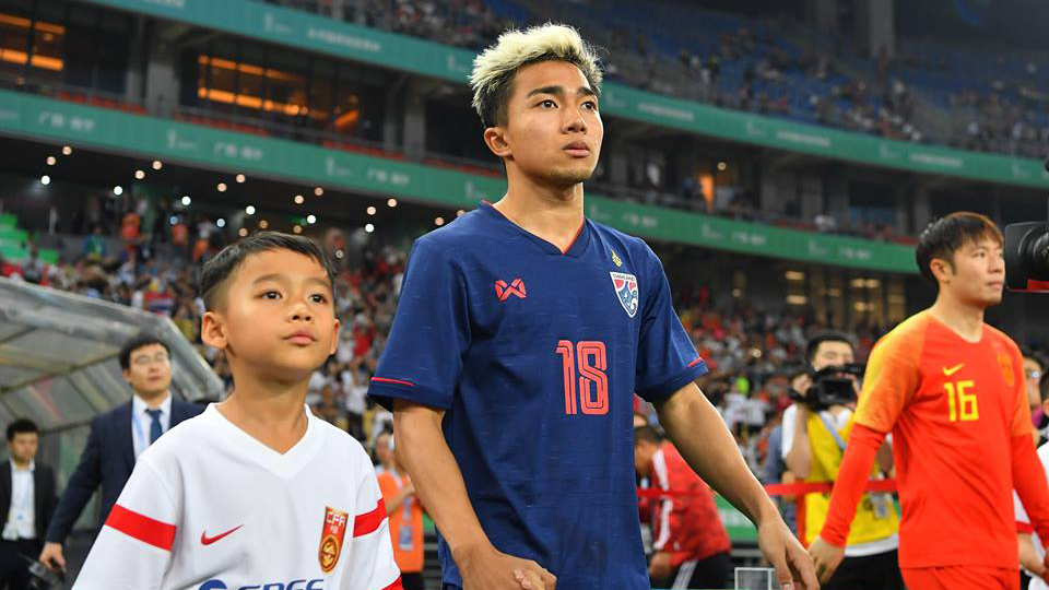 วิเคราะห์บอล ทีเด็ดบอล - ชนาธิป-สรงกระสินธ์-:-ผมมีฟอร์มการเล่นที่ดี-เพราะมีเพื่อนร่วมทีมที่ดี