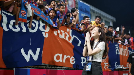 วิเคราะห์บอล ทีเด็ดบอล - “มาดามแป้ง”-เผย-ท่าเรือ-เร่งเตรียมความพร้อมรับศึก-ACL