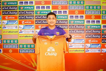 วิเคราะห์บอล ทีเด็ดบอล - -โค้ชอั๋น--หวัง-อิบสัน-ฟิตทันเปิดสนามไทยลีก