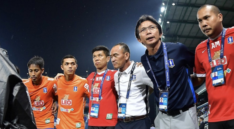 วิเคราะห์บอล ทีเด็ดบอล - -โค้ชโอ่ง--ลั่นห้ามประมาท-เมืองทอง-แม้ปล่อยตัวเก่งเพียบ